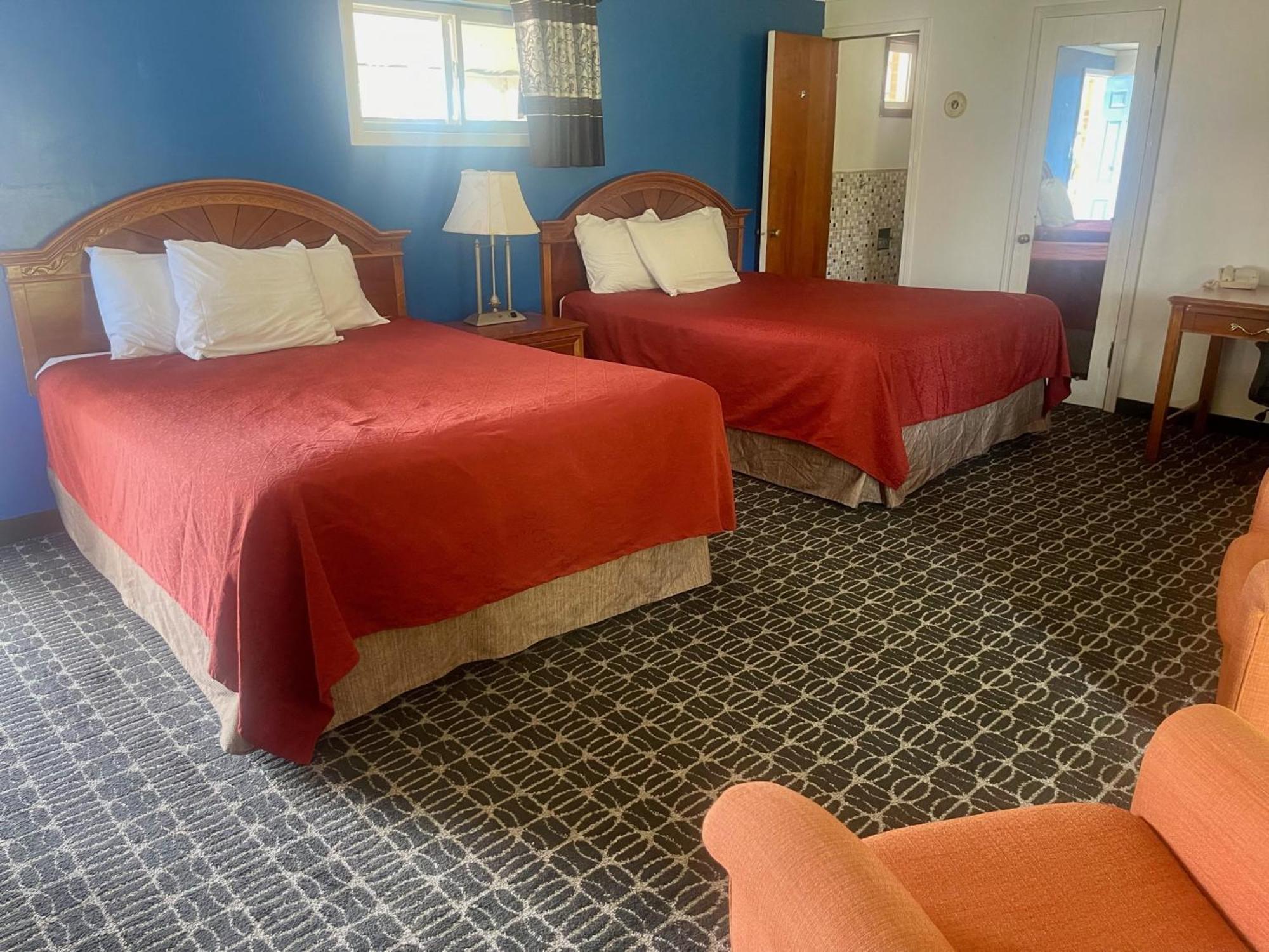 Rodeway Inn Flora Dış mekan fotoğraf